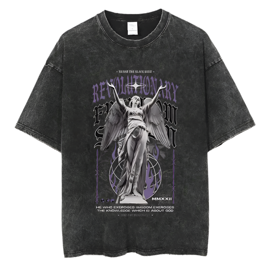 Revolutionary oversized T-shirt